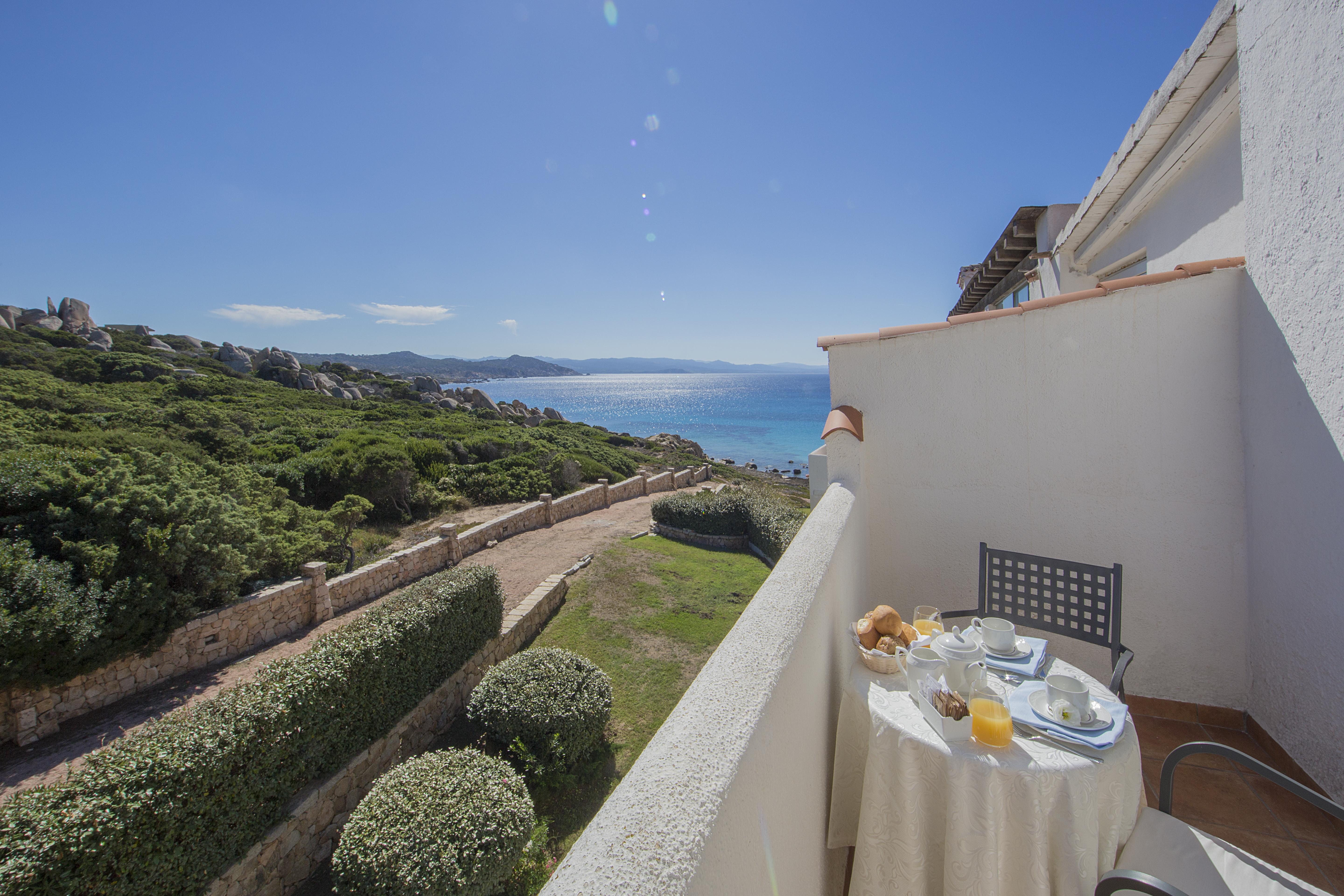 Colonna Grand Hotel Capo Testa Santa Teresa Gallura Exterior foto